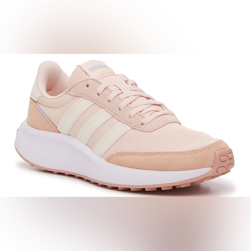 ADIDAS women's size 10 Run 70S sneaker. EUC like new! Gorgeous pale pink